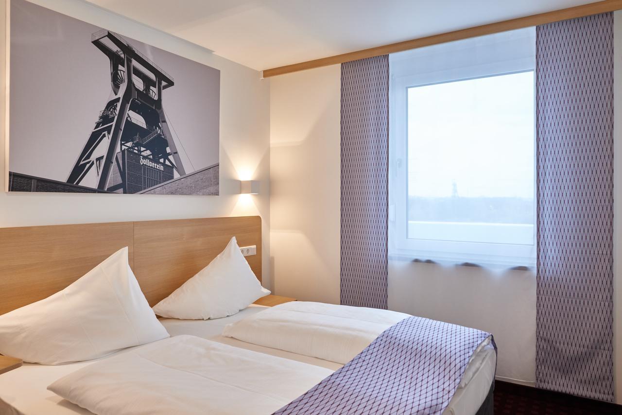 แม็คดรีม โฮเทล เอสเซิน Hotel เอสเซน ภายนอก รูปภาพ
