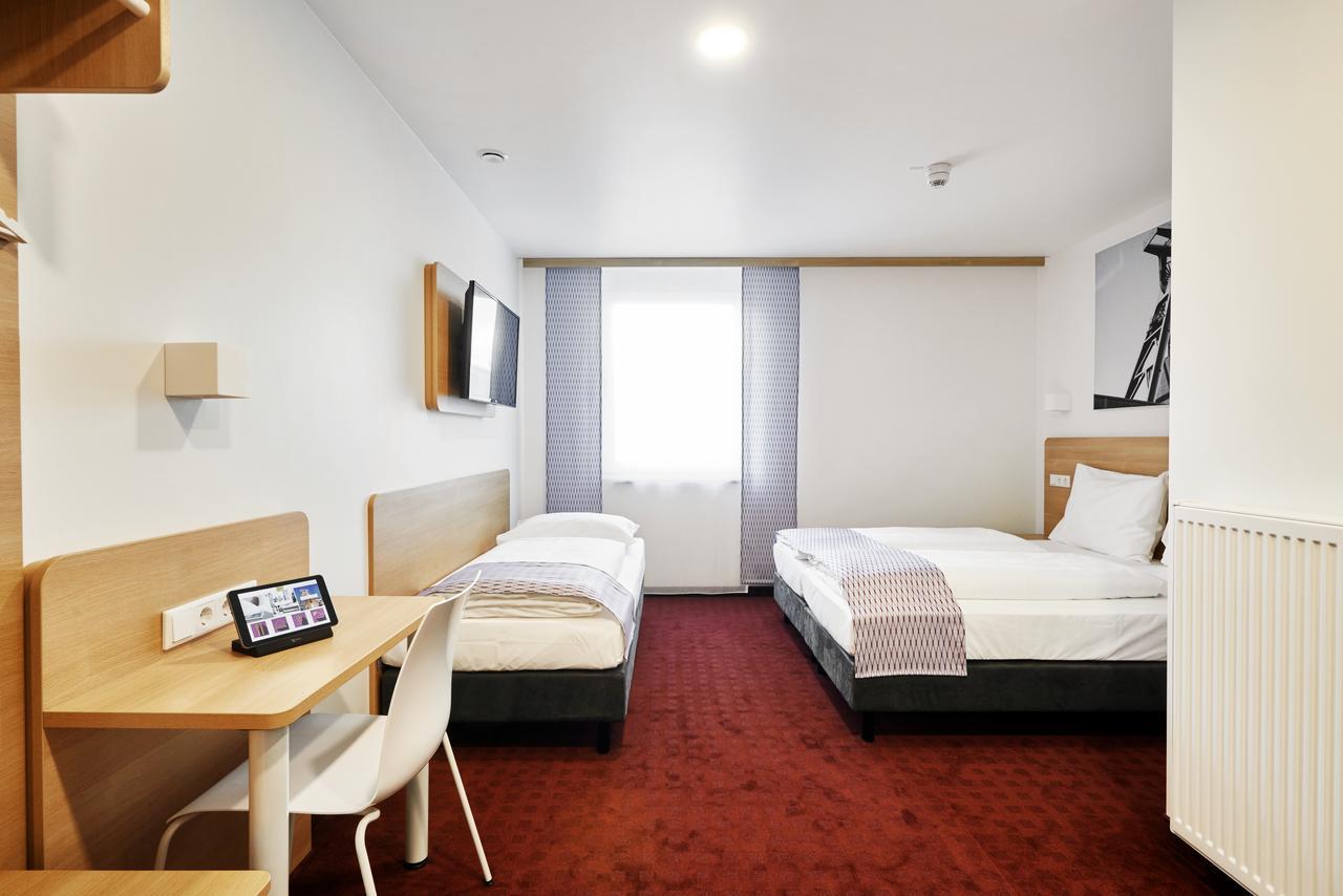 แม็คดรีม โฮเทล เอสเซิน Hotel เอสเซน ภายนอก รูปภาพ