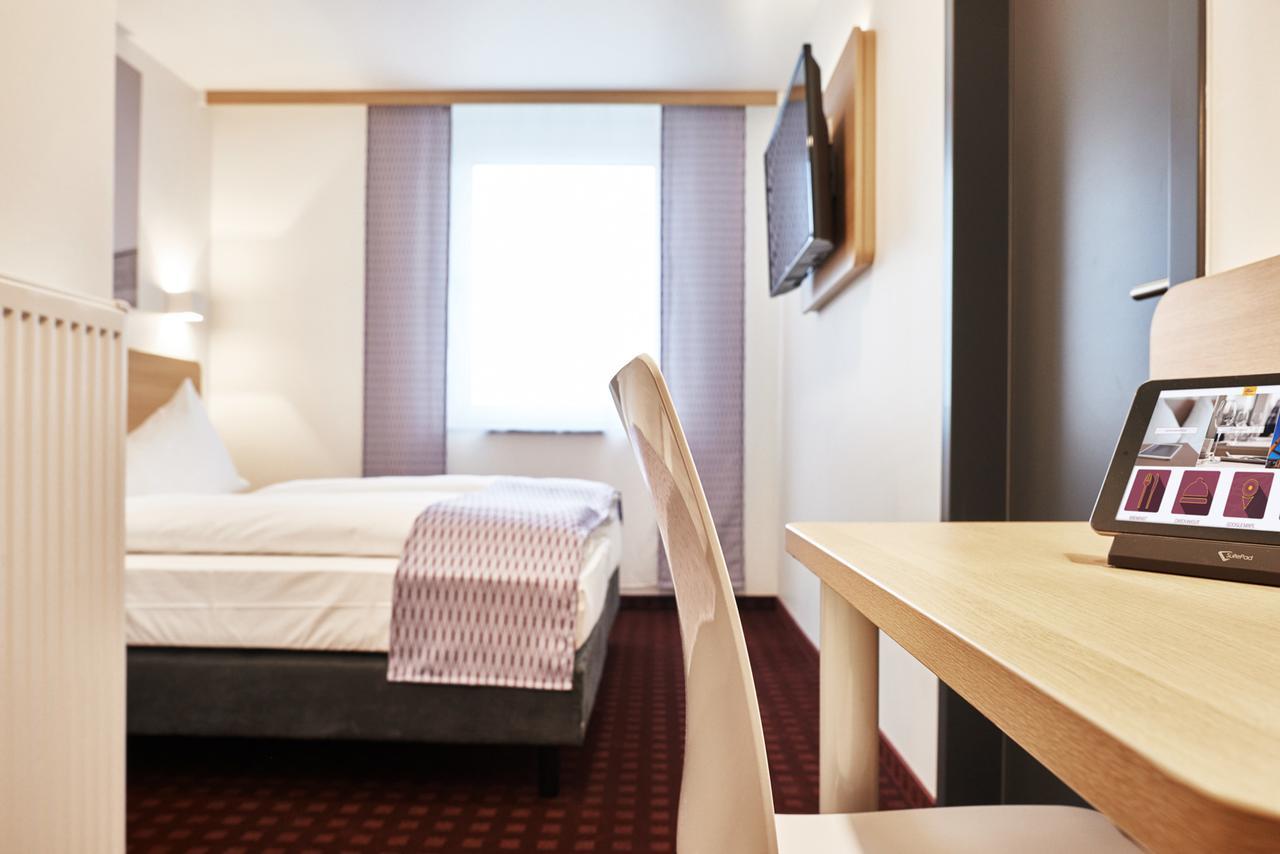 แม็คดรีม โฮเทล เอสเซิน Hotel เอสเซน ภายนอก รูปภาพ
